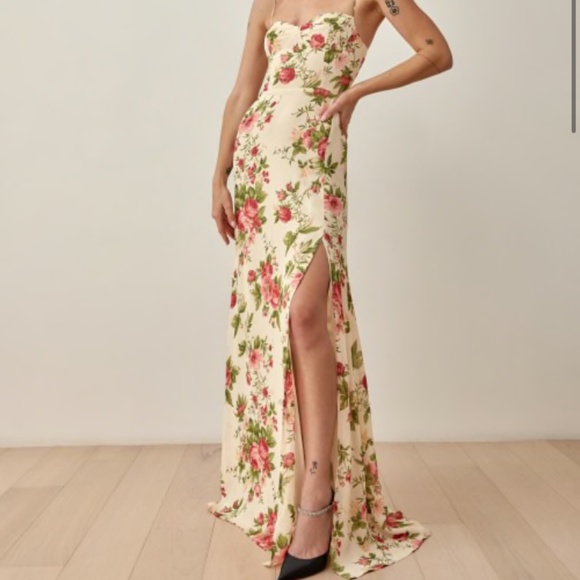 Reformation Dresses & Skirts - Reformation melita Dress
